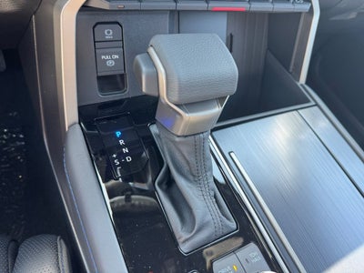 2026 Toyota Tundra i-FORCE MAX Platinum i-FORCE MAX