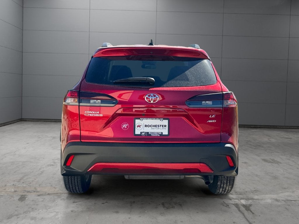 2026 Toyota Corolla Cross LE