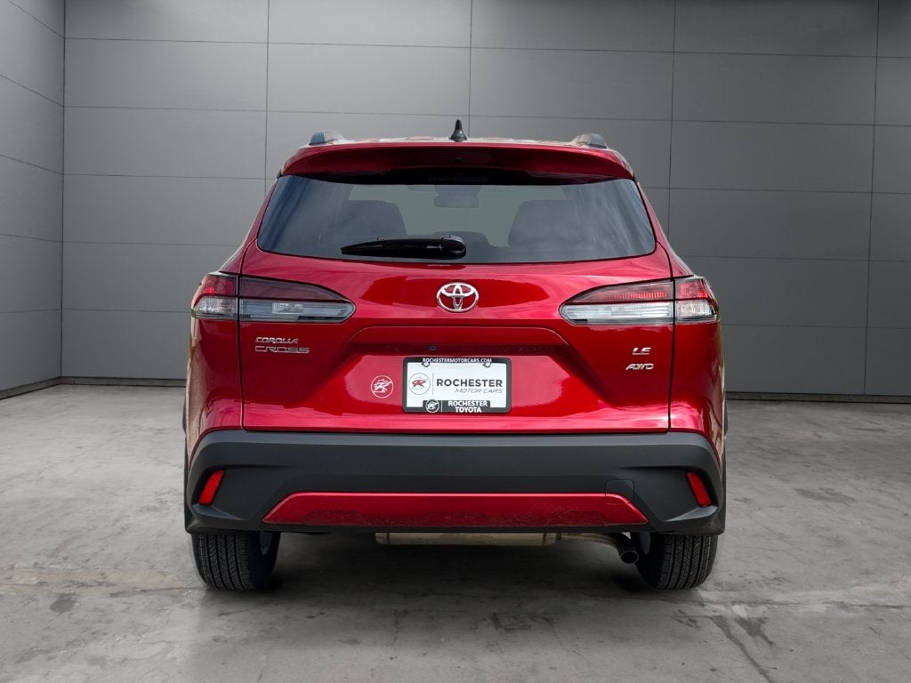 2026 Toyota Corolla Cross LE