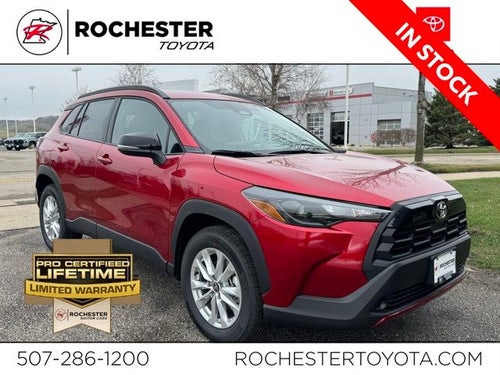 2026 Toyota Corolla Cross LE