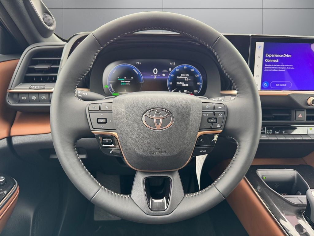 2026 Toyota Toyota Crown Signia Limited