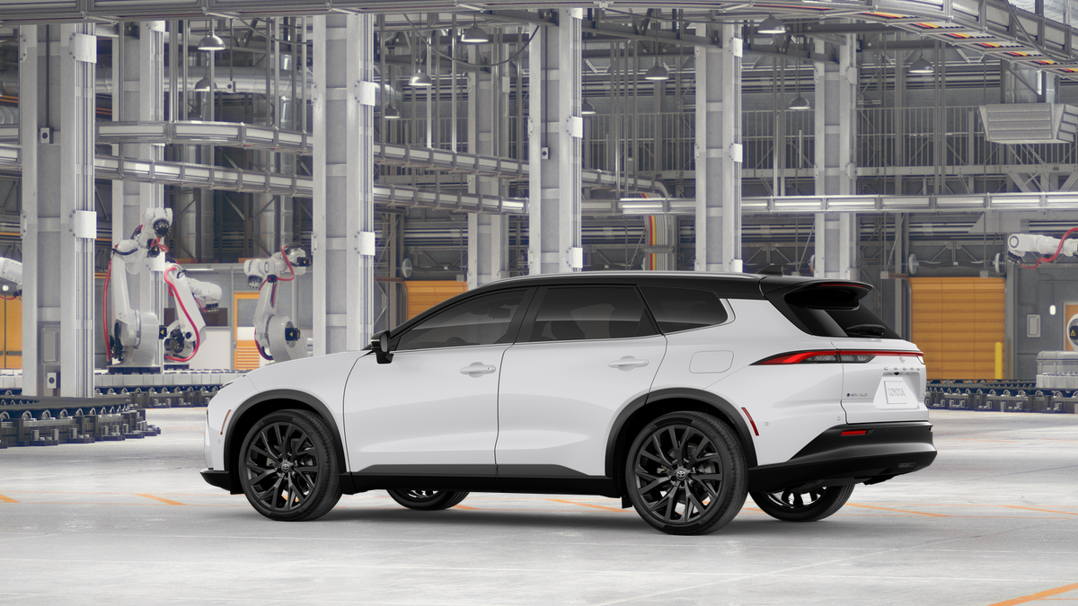 2026 Toyota Toyota Crown Signia Limited