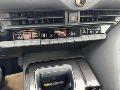 2026 Toyota Toyota Crown Platinum