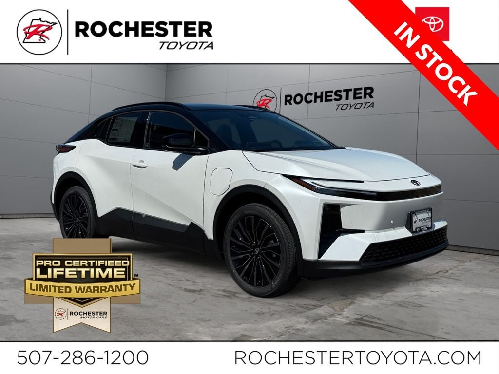 2026 Toyota C-HR XSE