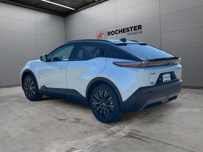 2026 Toyota C-HR XSE