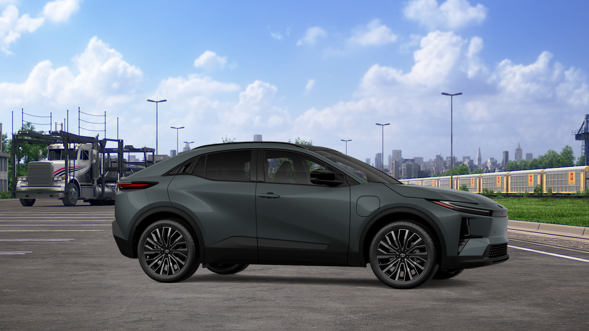 2027 Toyota C-HR XSE
