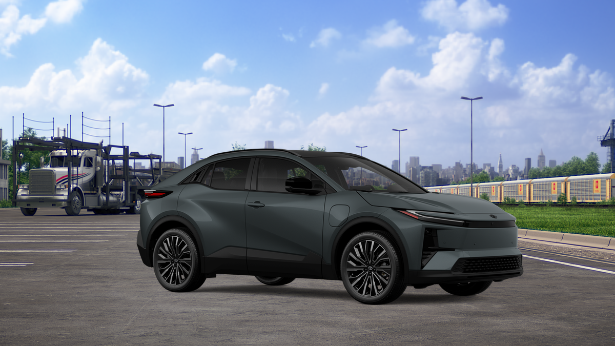 2027 Toyota C-HR XSE