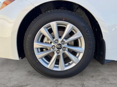 2027 Toyota Corolla SE