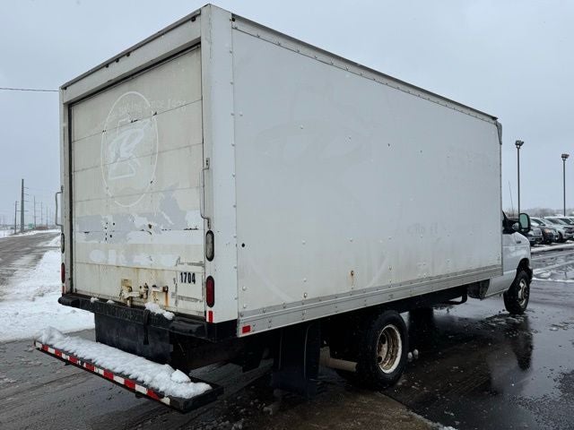 2017 Ford E-350SD Base Cutaway