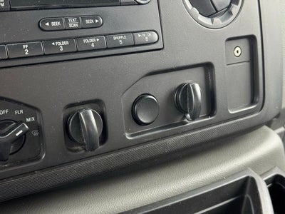 2017 Ford E-350SD Base Cutaway