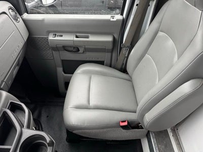 2017 Ford E-350SD Base Cutaway