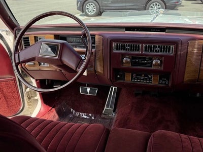 1983 Cadillac DeVille Base