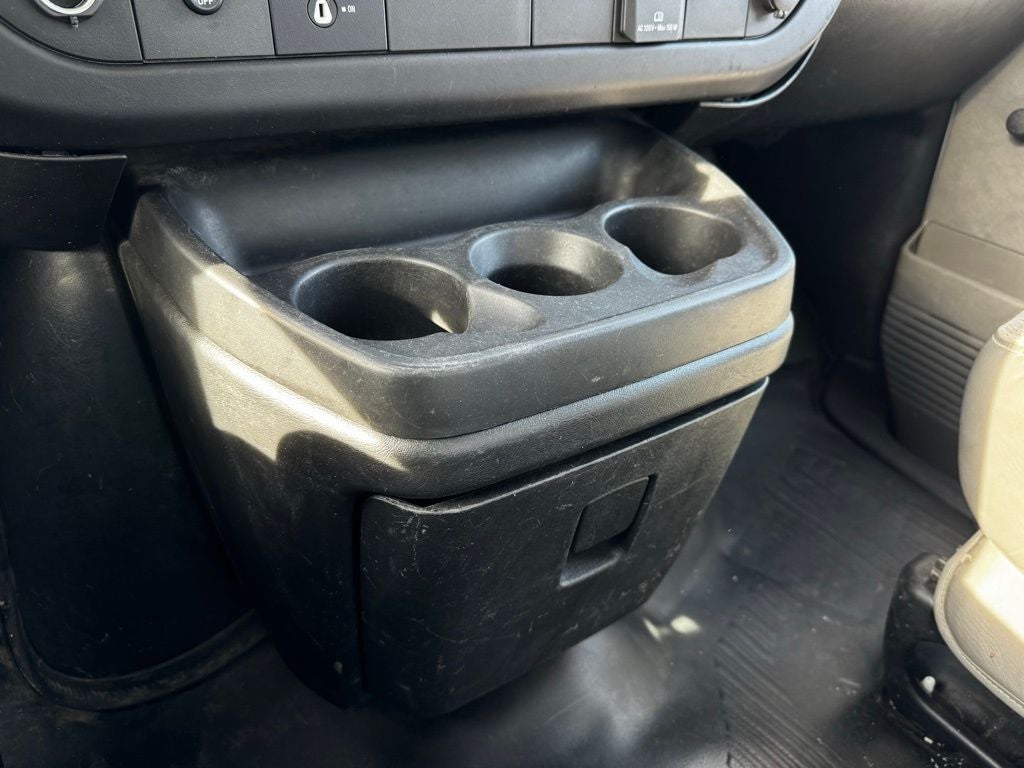 2016 Chevrolet Express 3500 Work Van Cutaway