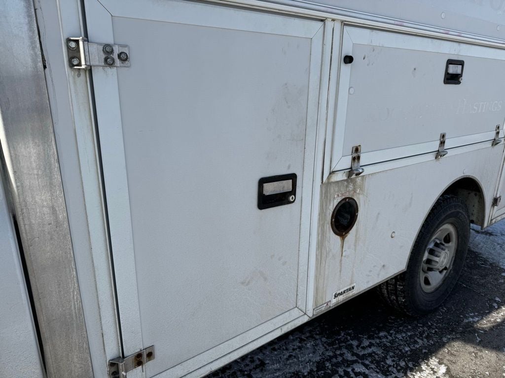 2016 Chevrolet Express 3500 Work Van Cutaway