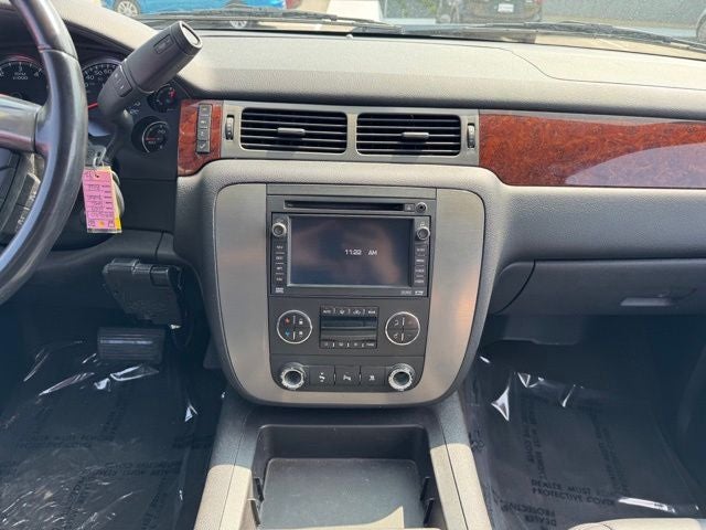 Used 2009 GMC Yukon XL SLT1 with VIN 1GKFK36399J121015 for sale in Rochester, Minnesota