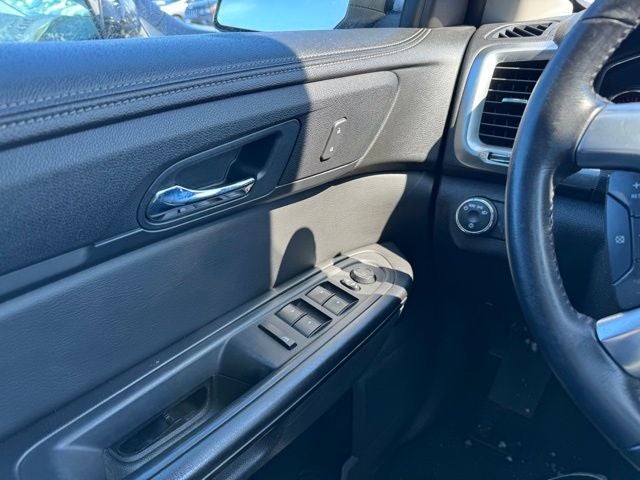 2016 GMC Acadia SLE-2