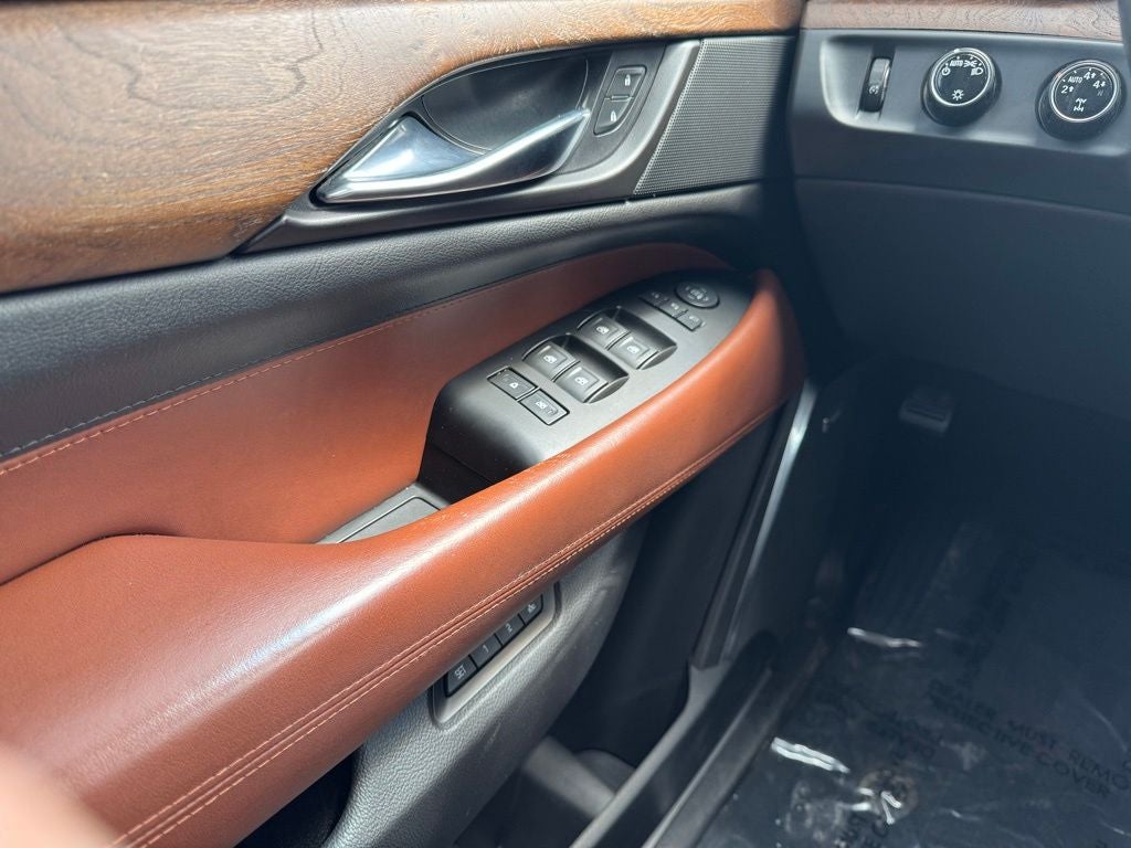 2016 Cadillac Escalade ESV Luxury