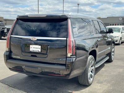 2016 Cadillac Escalade ESV Luxury