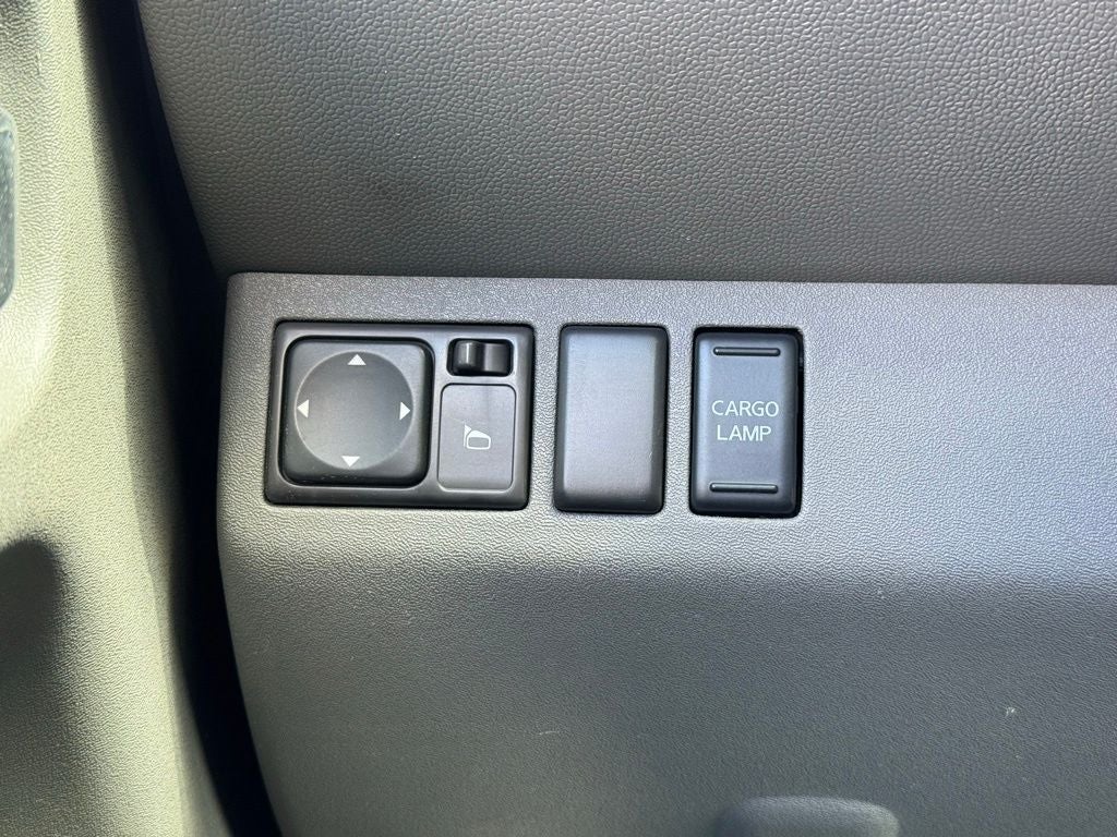 2011 Nissan Frontier SV
