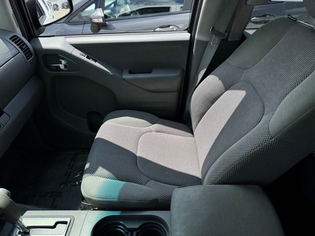 2017 Nissan Frontier SV