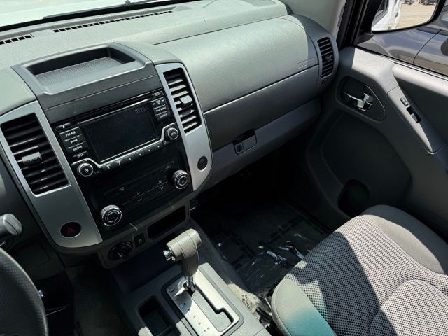 2017 Nissan Frontier SV