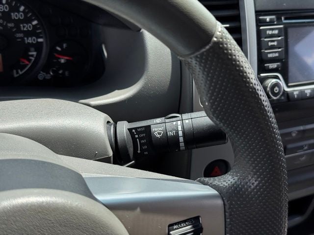 2017 Nissan Frontier SV