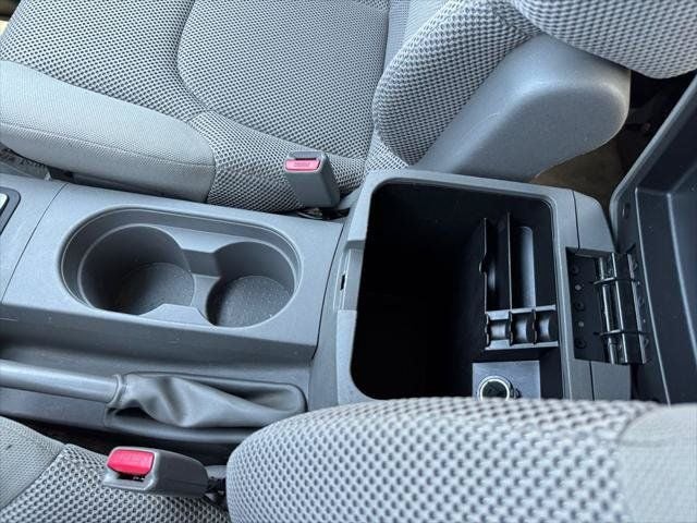 2012 Nissan Frontier SL