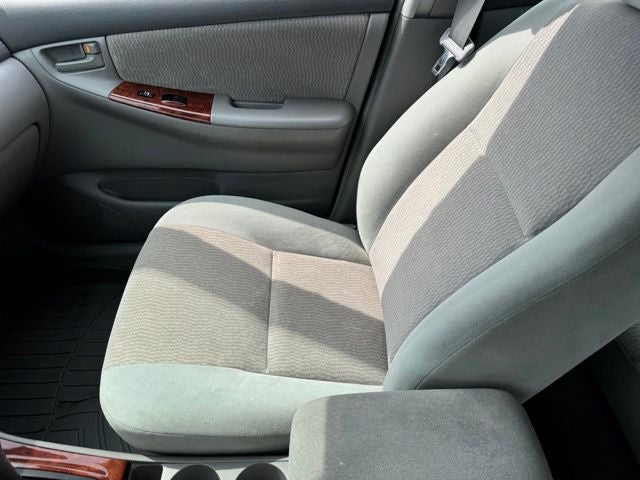 2007 Toyota Corolla LE