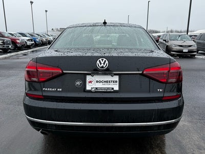 2017 Volkswagen Passat 1.8T SE w/Technology