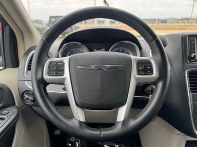 2015 Chrysler Town & Country Touring