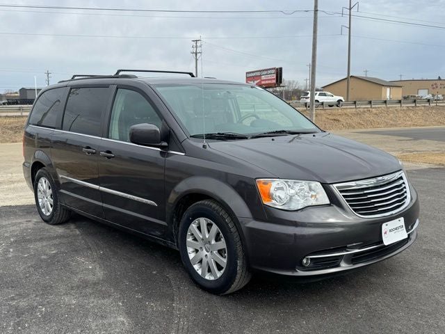 2015 Chrysler Town & Country Touring