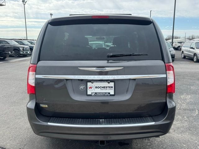 2015 Chrysler Town & Country Touring