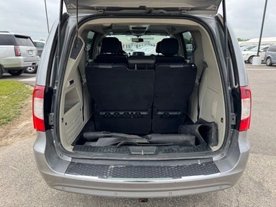 2014 Chrysler Town & Country Touring-L