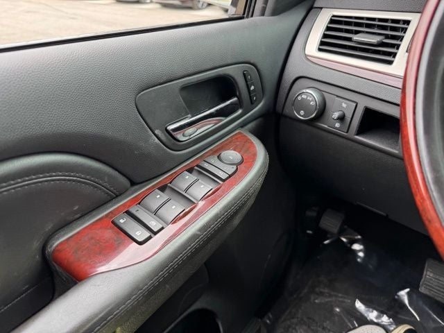 2008 Cadillac Escalade EXT Base