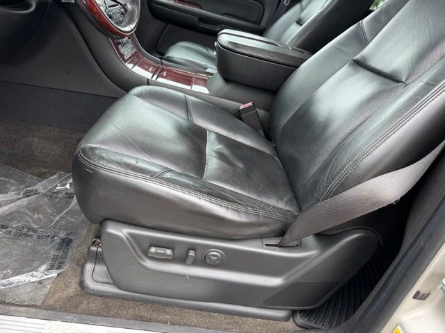 2008 Cadillac Escalade EXT Base