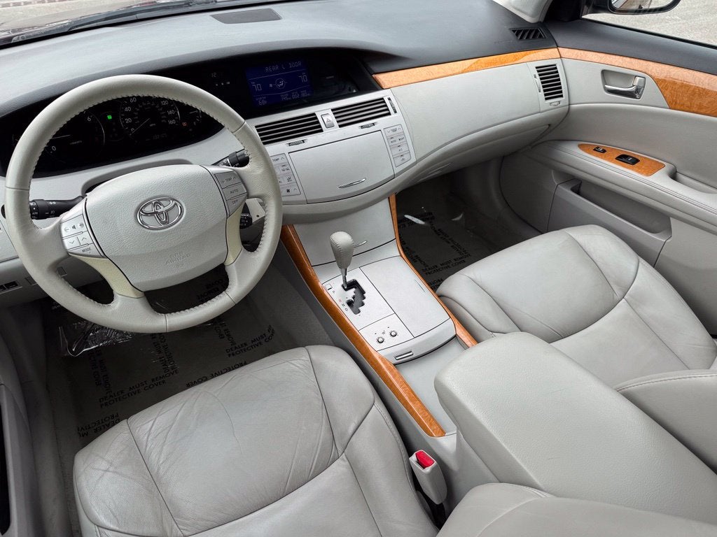 2007 Toyota Avalon XLS