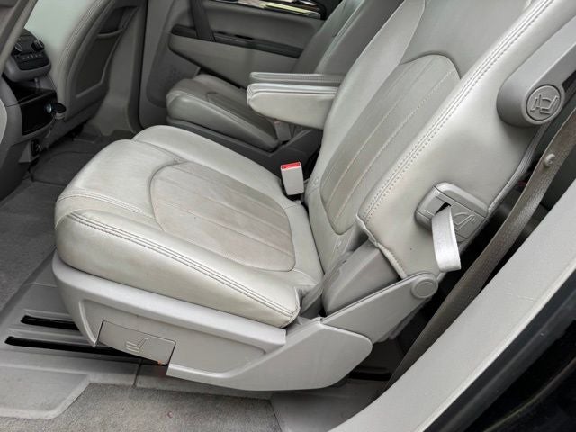 2017 Buick Enclave Leather Group