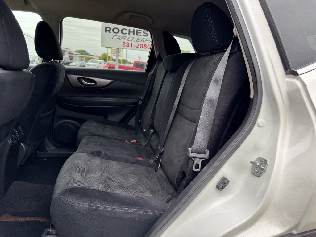 2015 Nissan Rogue SV