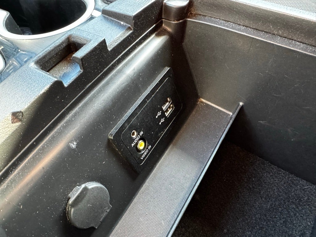 2018 Nissan Pathfinder SV