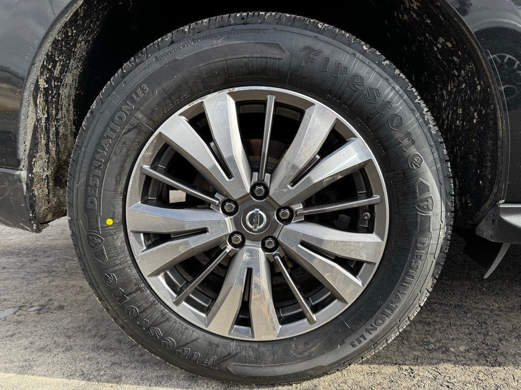 2018 Nissan Pathfinder SV