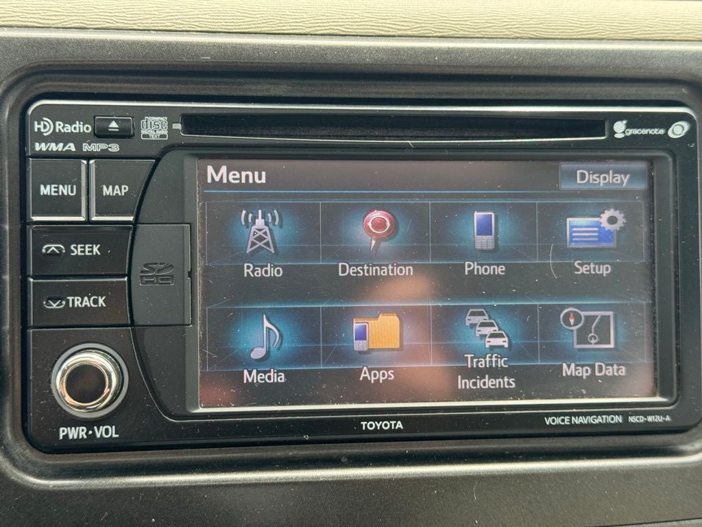 2014 Toyota Sienna XLE 8 Passenger