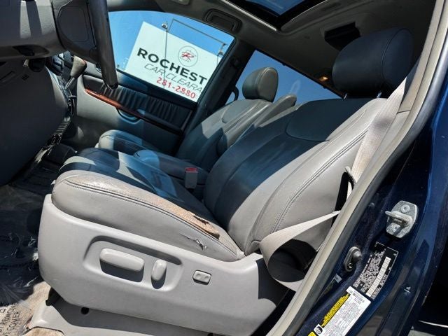 2005 Toyota Sienna XLE Limited 7 Passenger