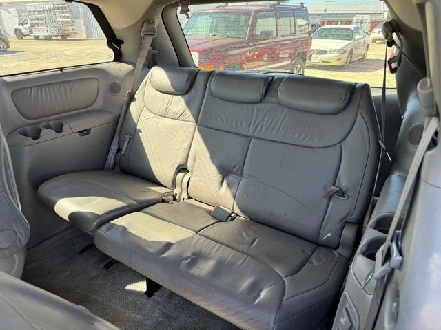 2005 Toyota Sienna XLE 7 Passenger