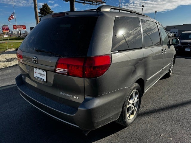 2005 Toyota Sienna XLE 7 Passenger