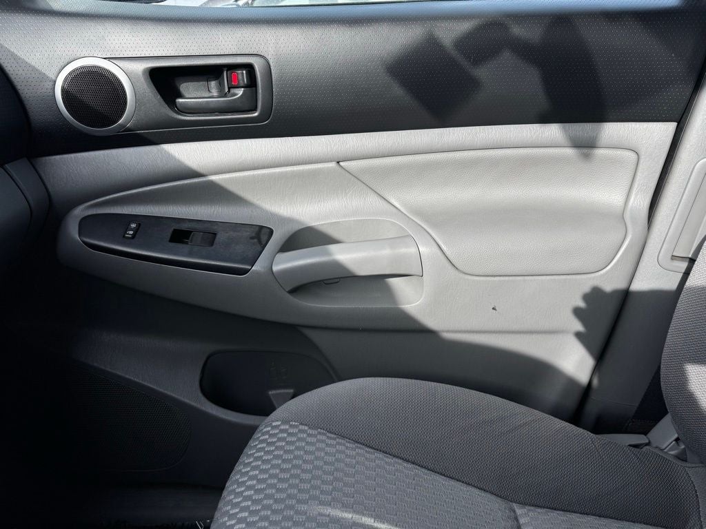 2014 Toyota Tacoma Base V6