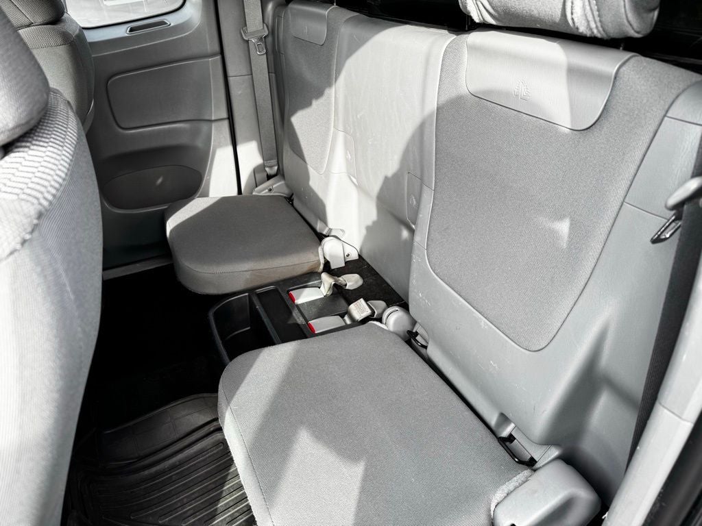 2014 Toyota Tacoma Base V6