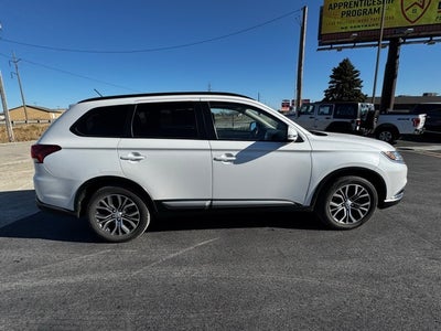 2016 Mitsubishi Outlander SEL