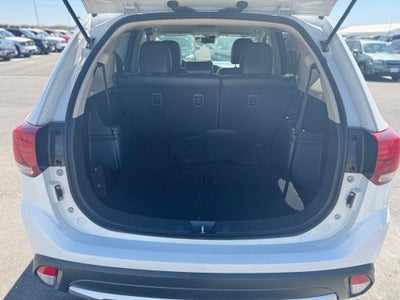 2016 Mitsubishi Outlander ES