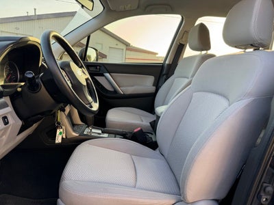 2014 Subaru Forester 2.5i