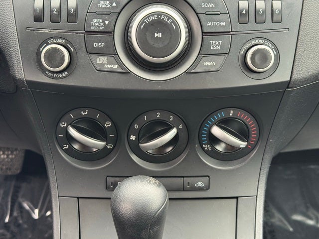 2013 Mazda Mazda3 i SV